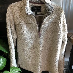 True Grit light gray pullover fleece